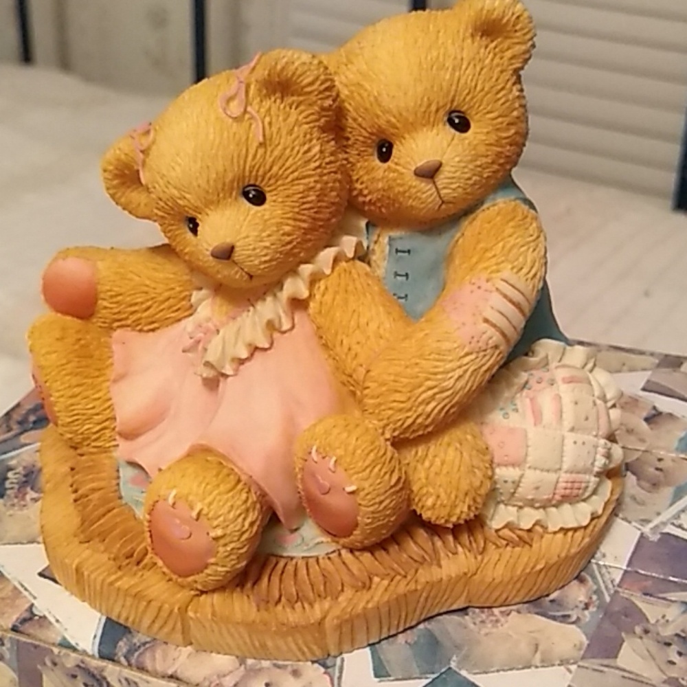 NIB Vintage Ruth and Gene Figurine